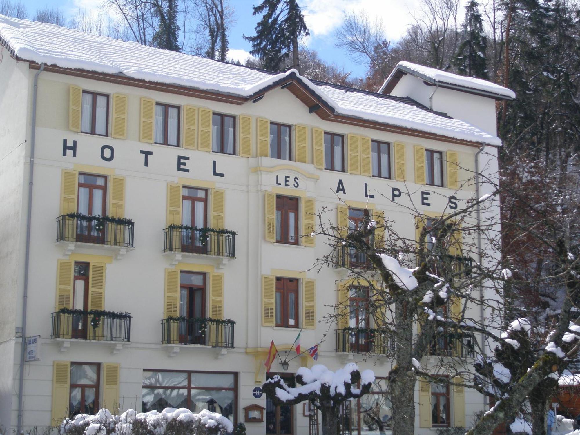 Hotel Des Alpes Brides-les-Bains Exterior foto