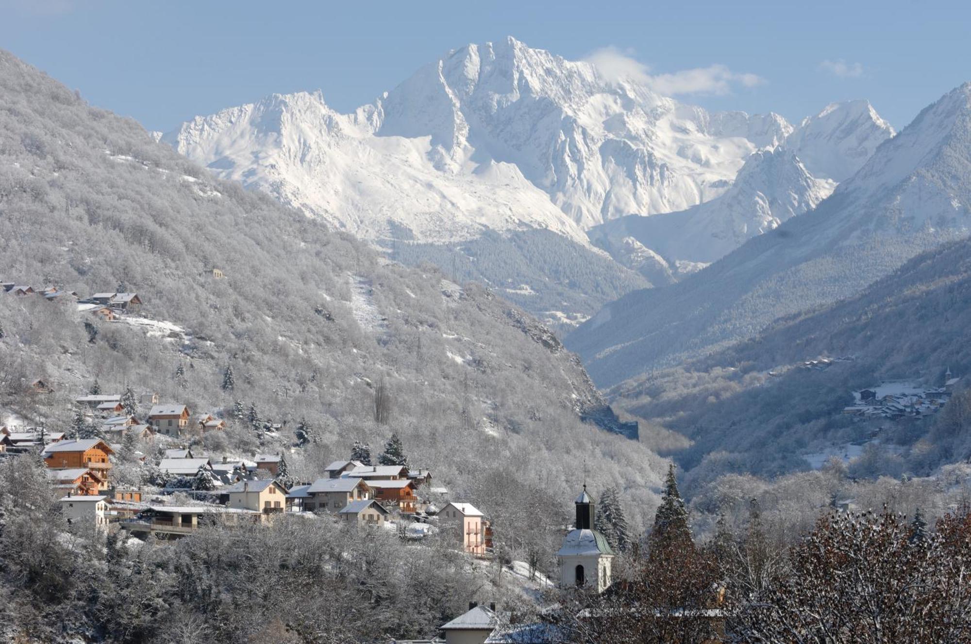 Hotel Des Alpes Brides-les-Bains Exterior foto